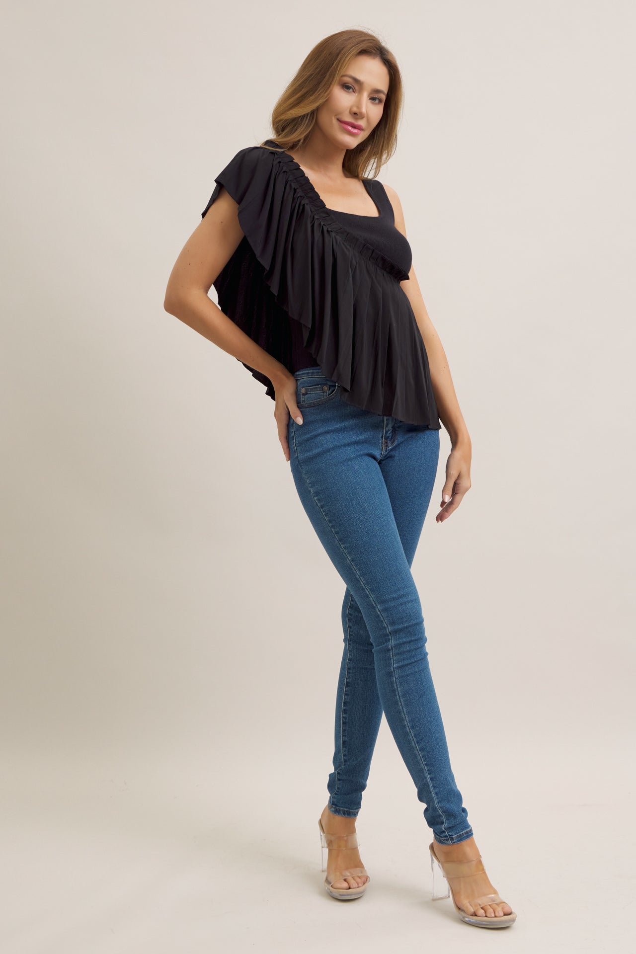 Flowing Contrast Sleeveless Top
