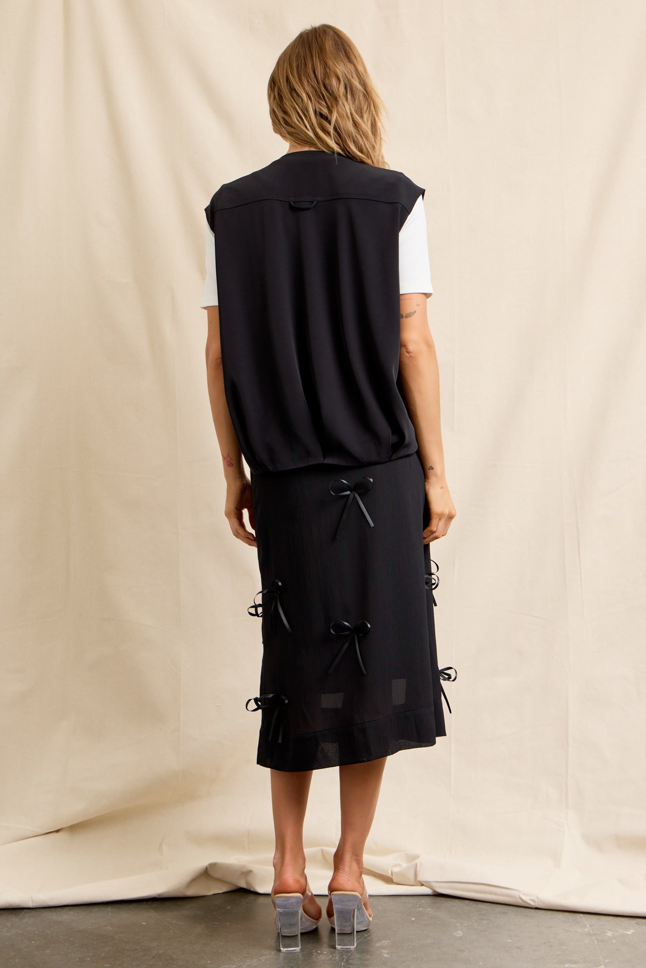 Oversized Voluminous Vest With Flap Pockets