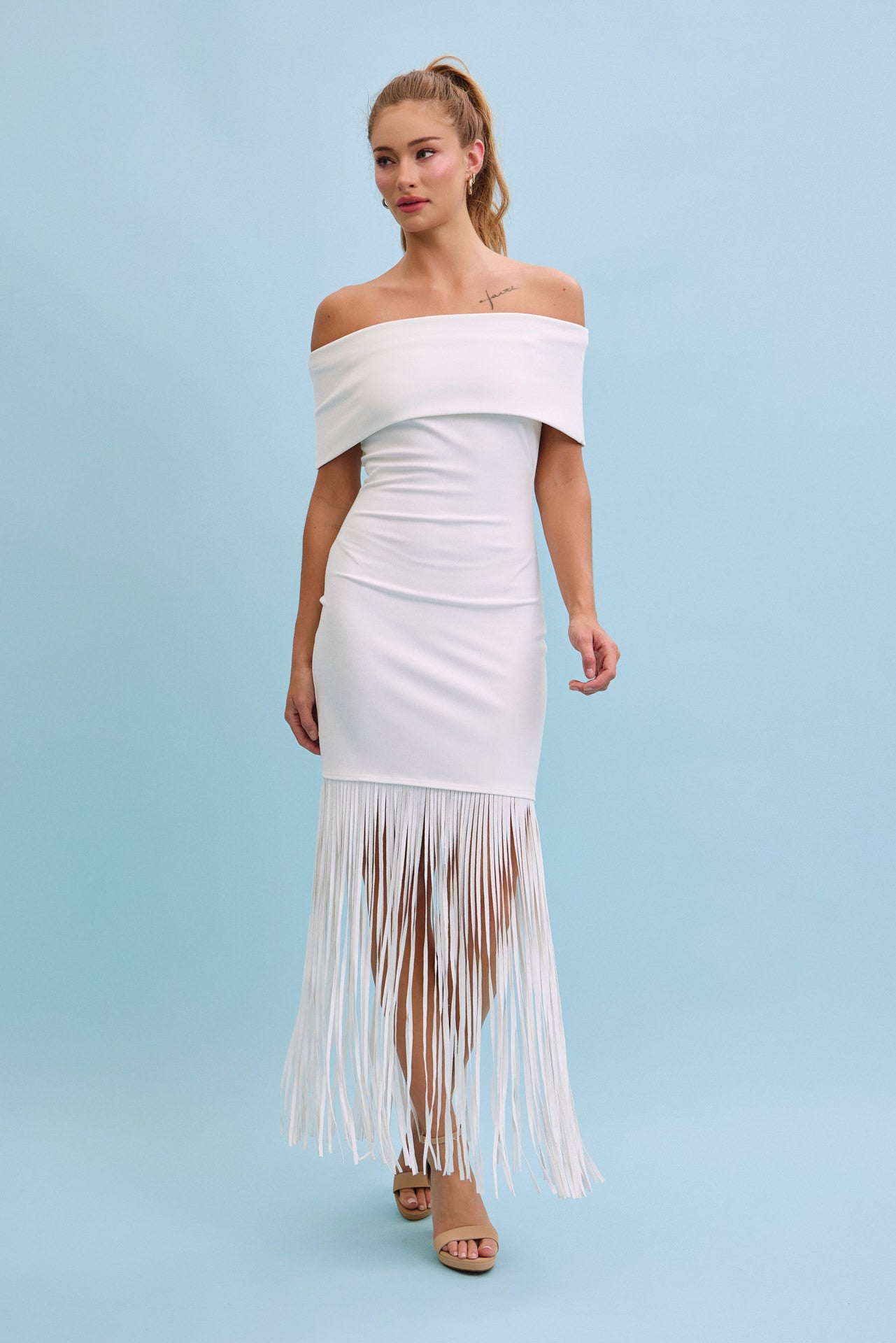 Chic Fringe Off Shoulder Maxi Dress