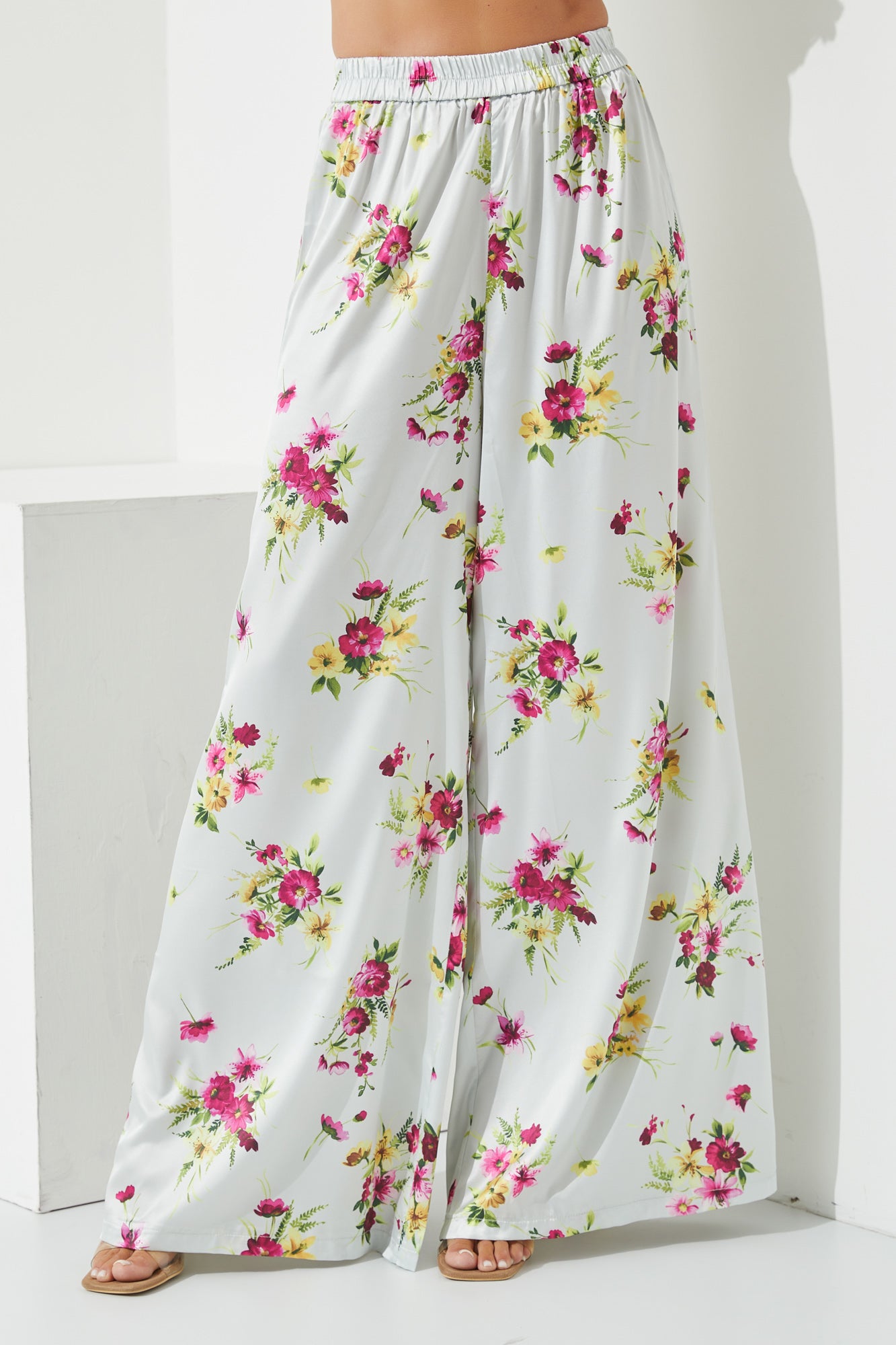 Woven Floral Print Top and Pants Set