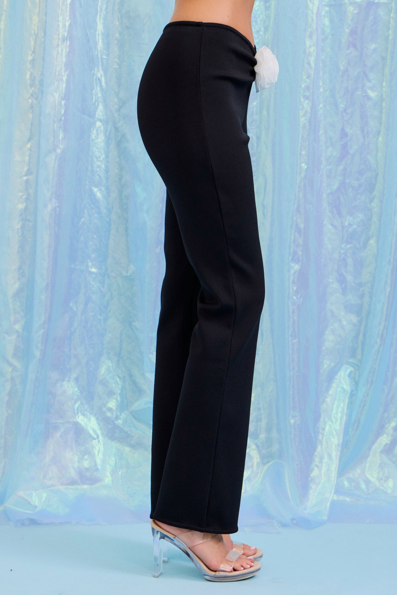 Amara Bandage V-neck Crop Top and V-waistline Flare Pants Set with Rosette