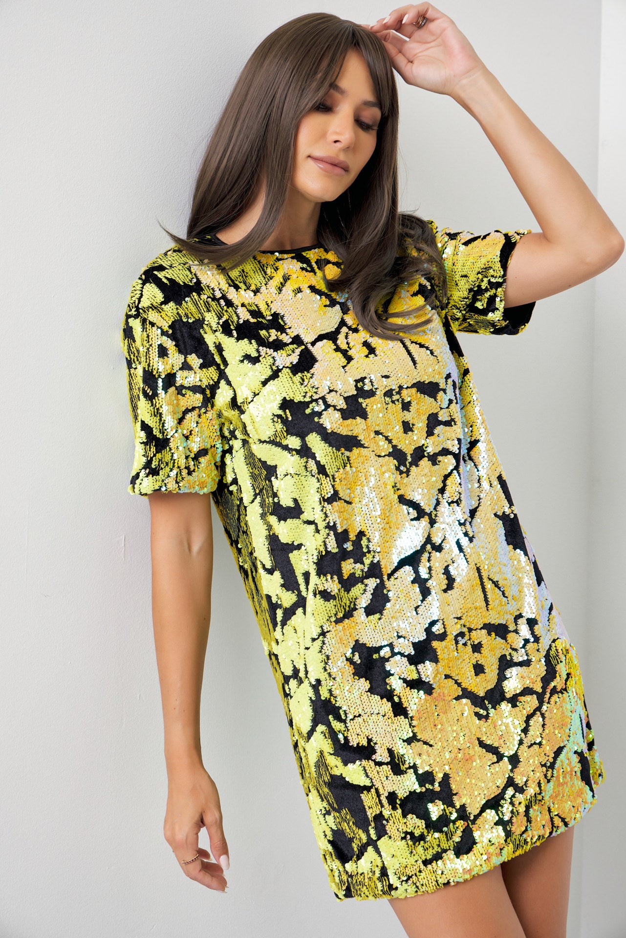 Night Out Textured Velvet Sequin Short Slv Mini Dress