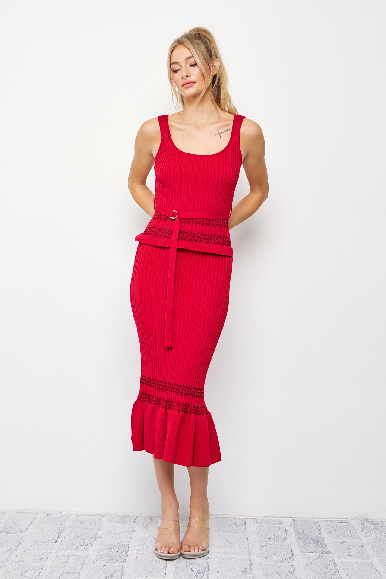 Pretty First Impression Rib Knit Ruffle Midi Dress