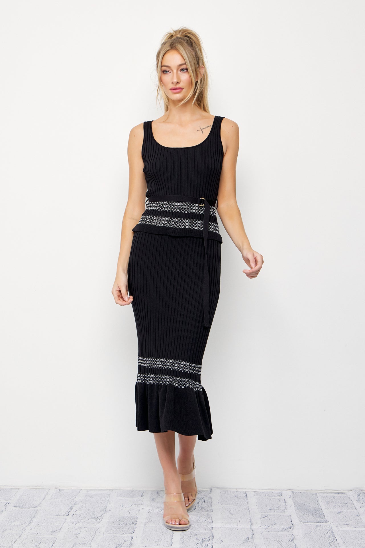 Pretty First Impression Rib Knit Ruffle Midi Dress