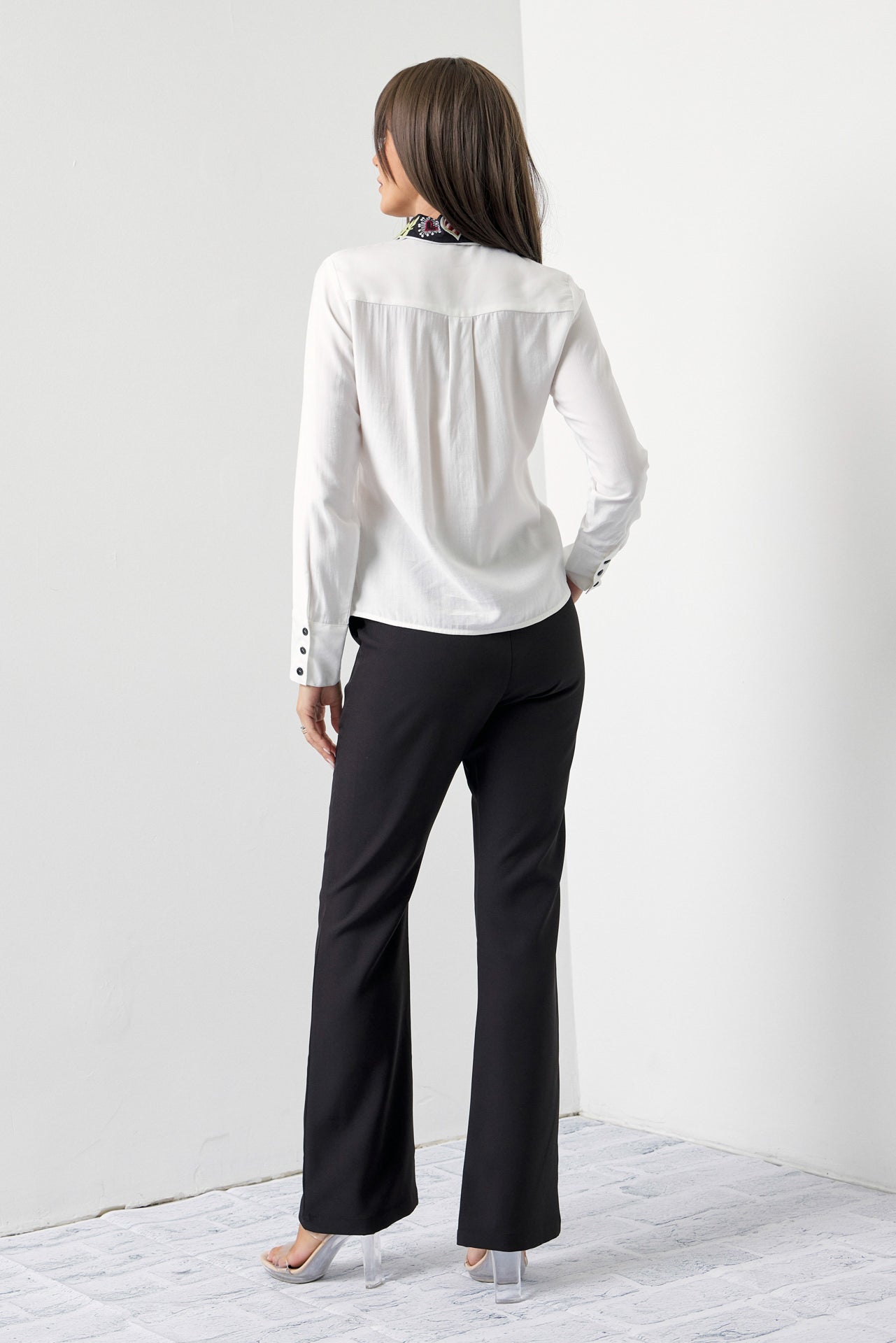 Embroidered Collar Shirt And Pants Set