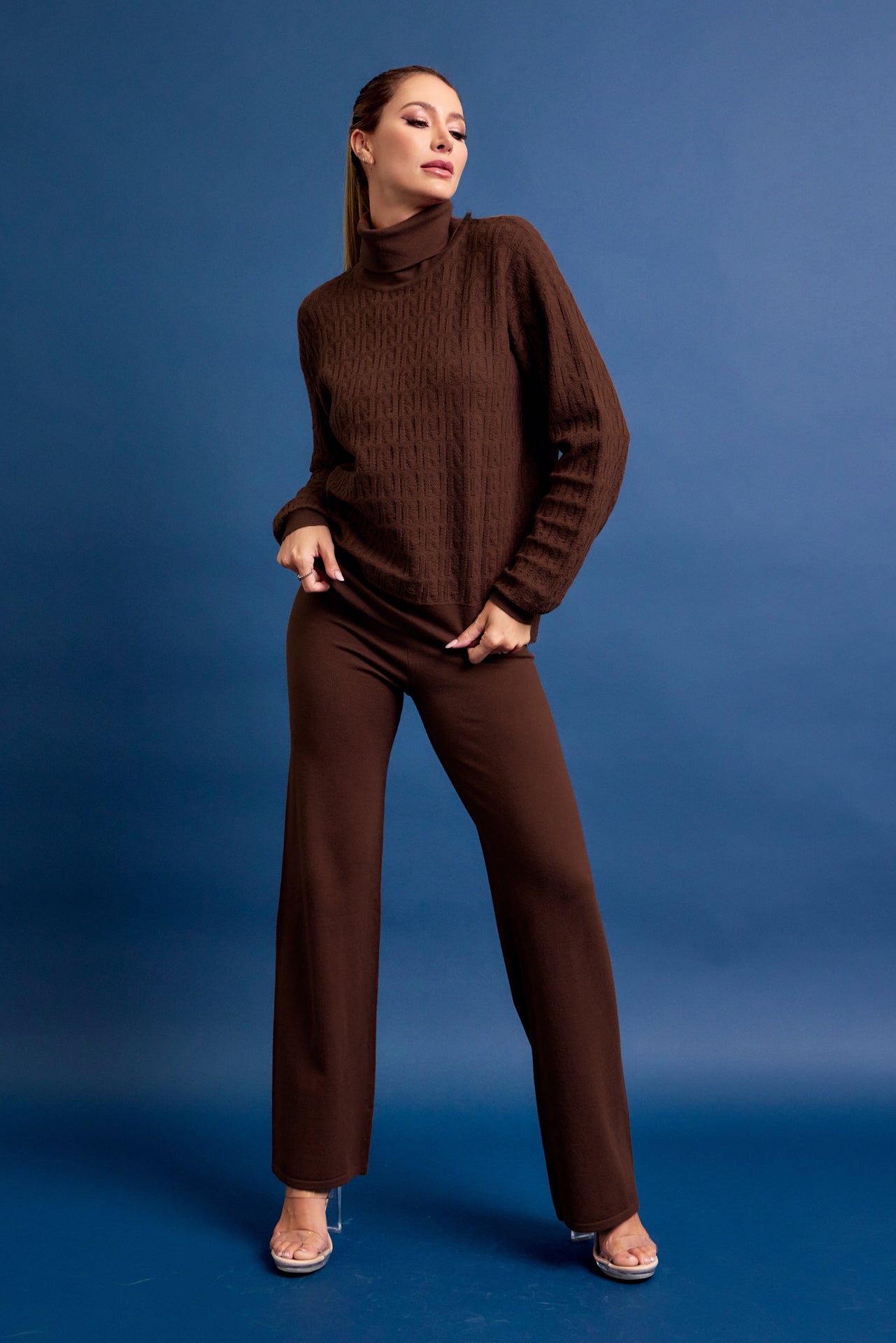 Layla Knit Textured Turtle Neck Top and Pants Set