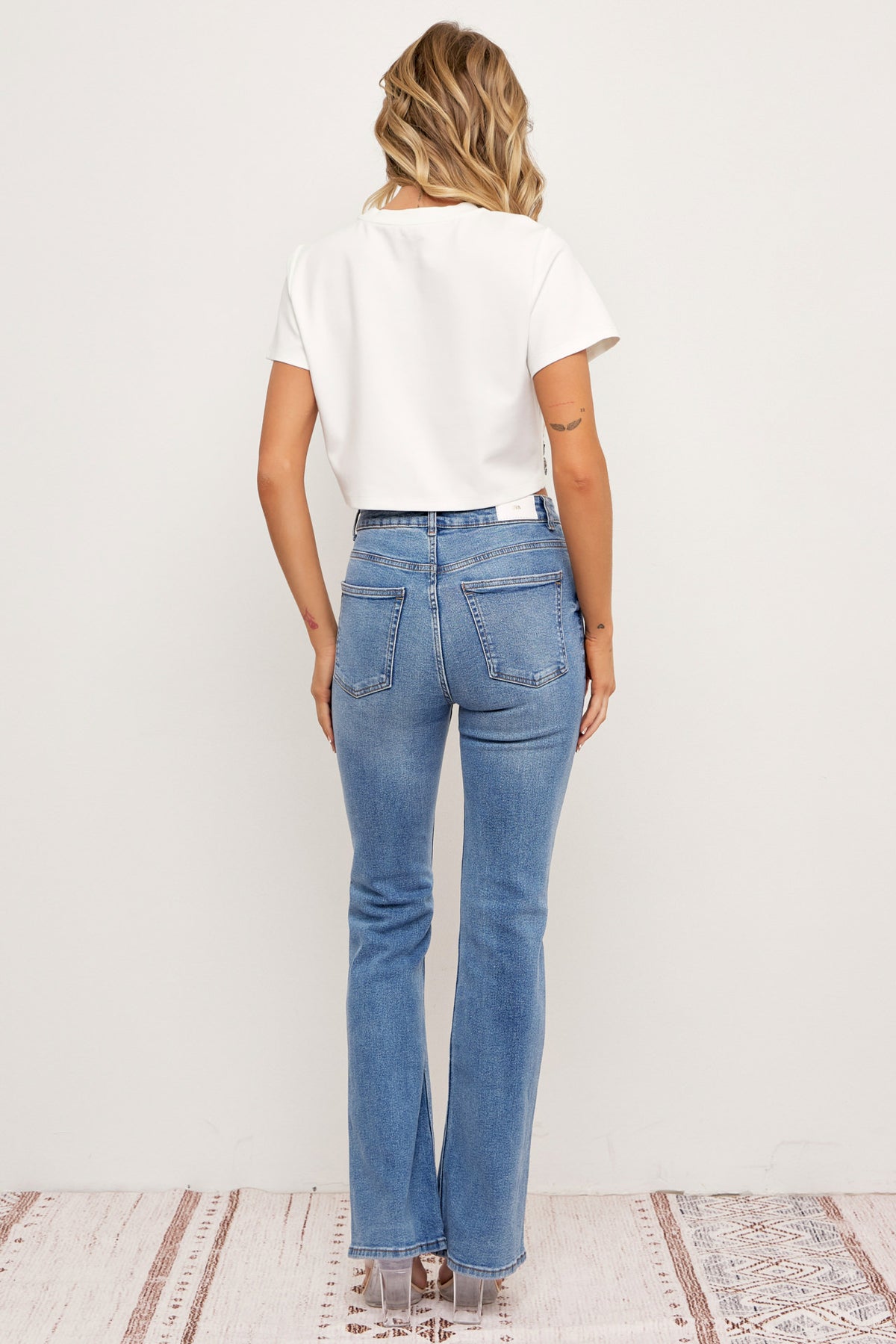 Harper Knit Short Sleeve Crop Top With Embellished Hem