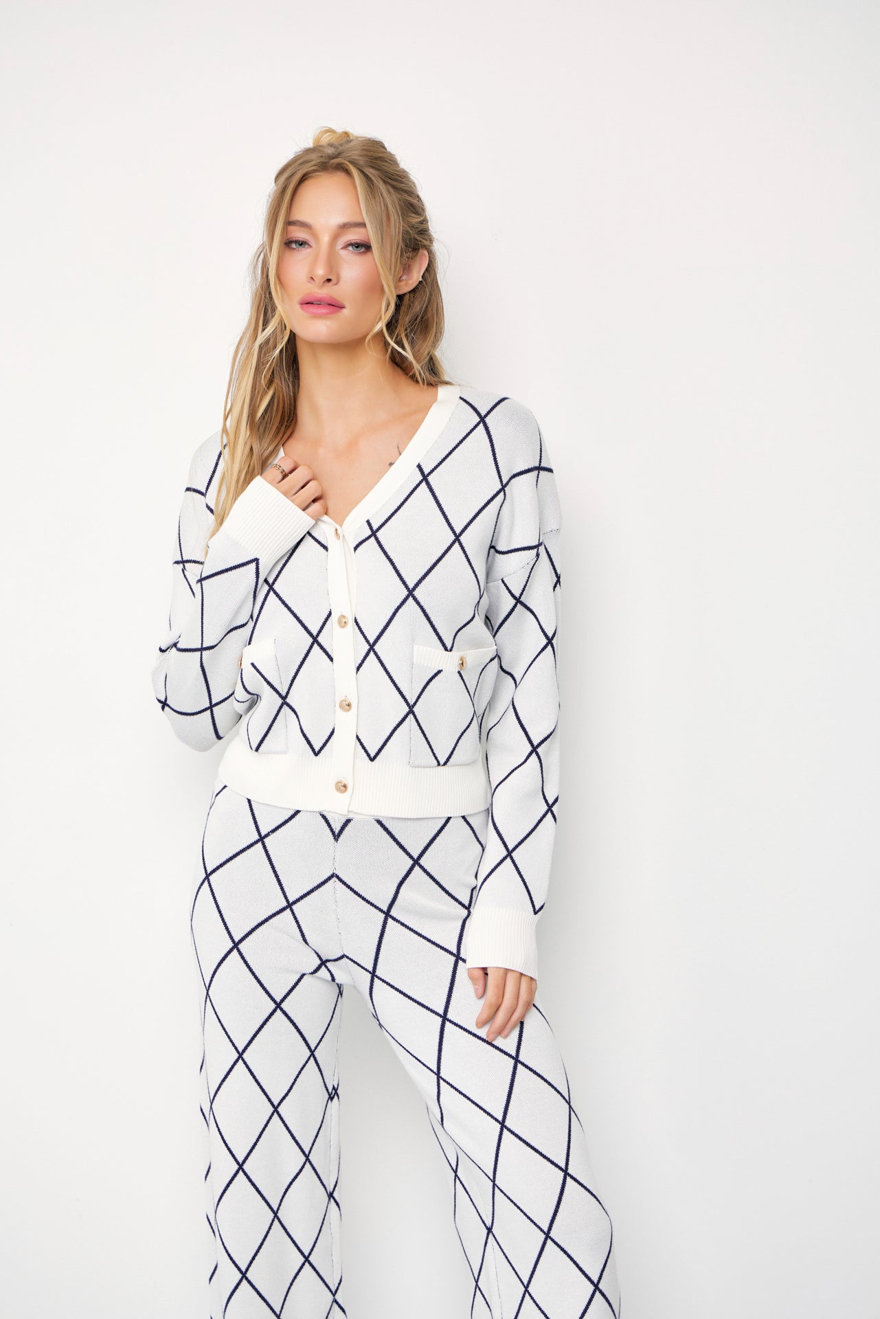 Vivi Diamond Pattern Knit Cardigan and Pants Set