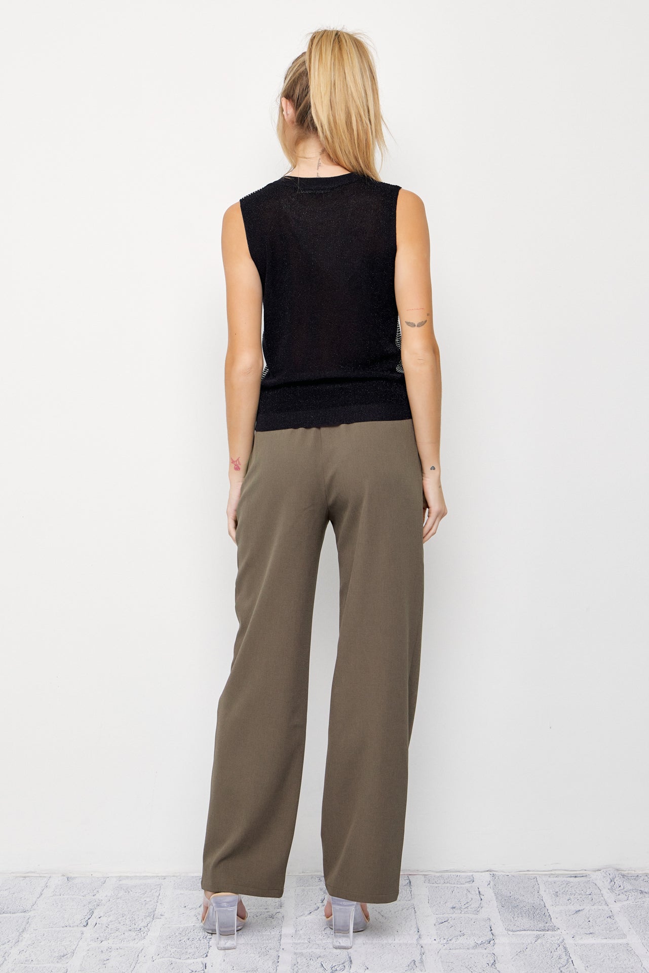 Zinnia Woven Pants with Contrast Waist Band and Drawstring