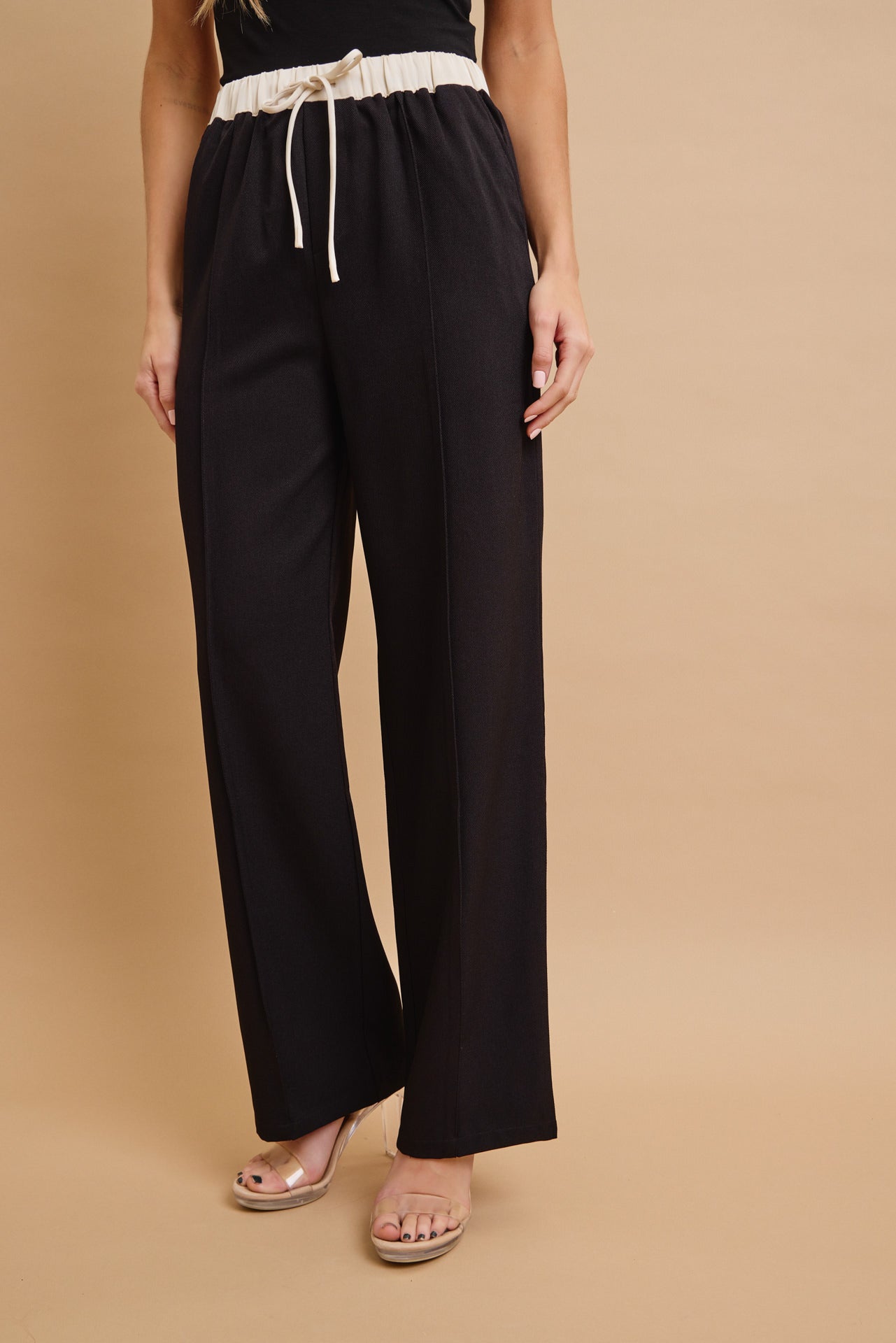 Zinnia Woven Pants with Contrast Waist Band and Drawstring