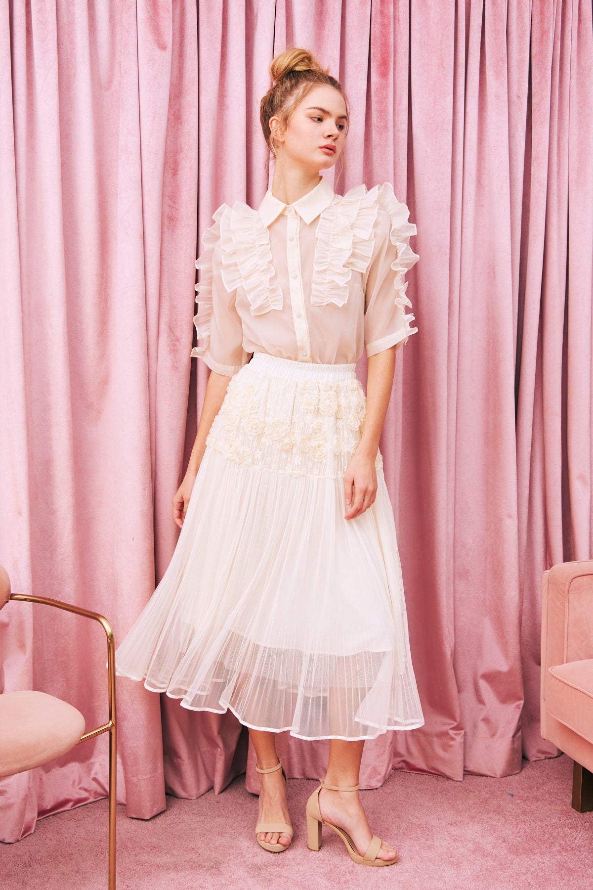 Blooming Flowers Mesh Detail Skirt