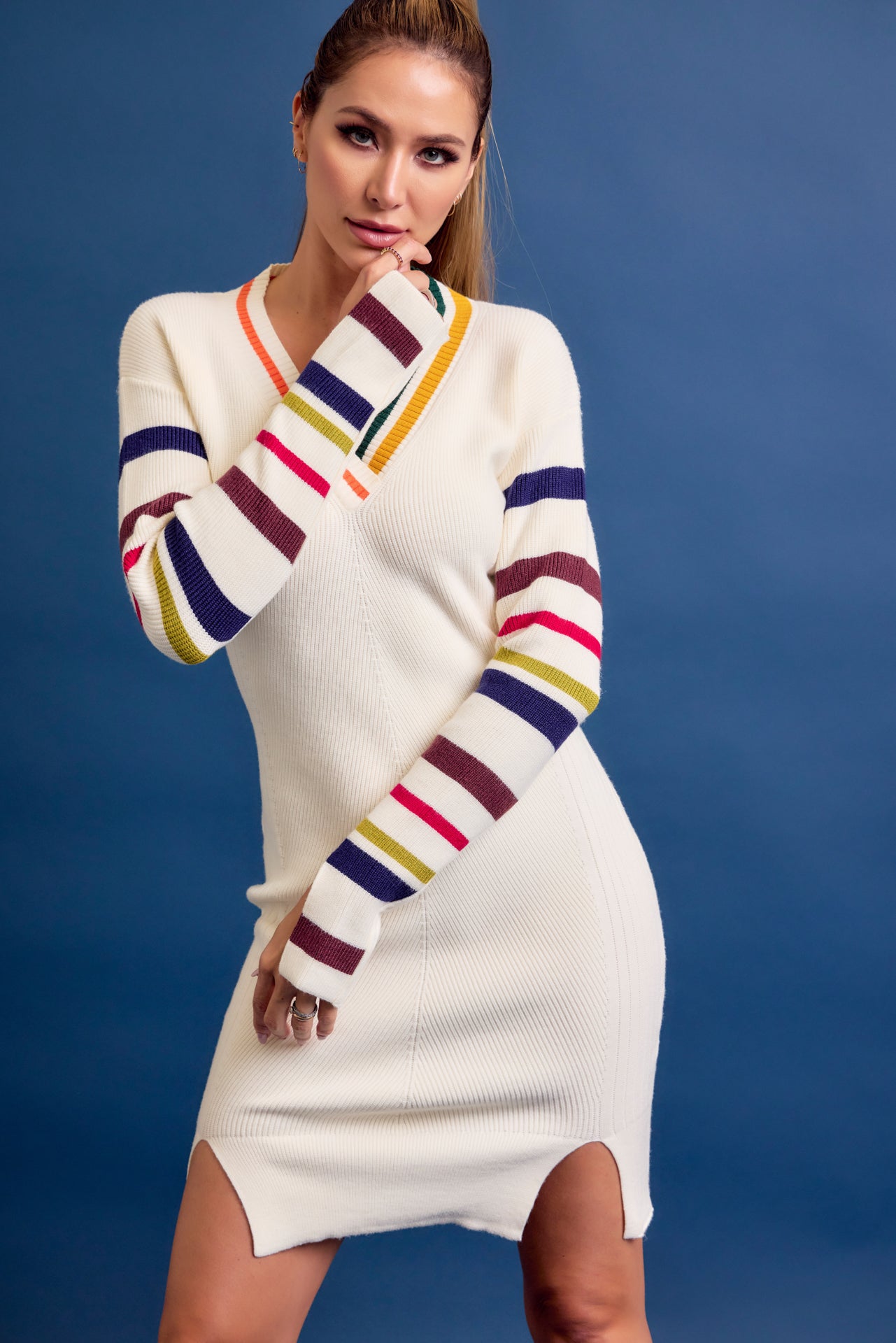 Hailee Knit V-neck Dress With Long Stripe Slvs