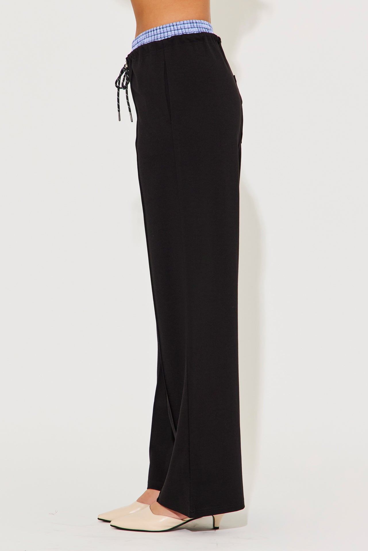 Gwen Pituck Detail Pants With Draw String