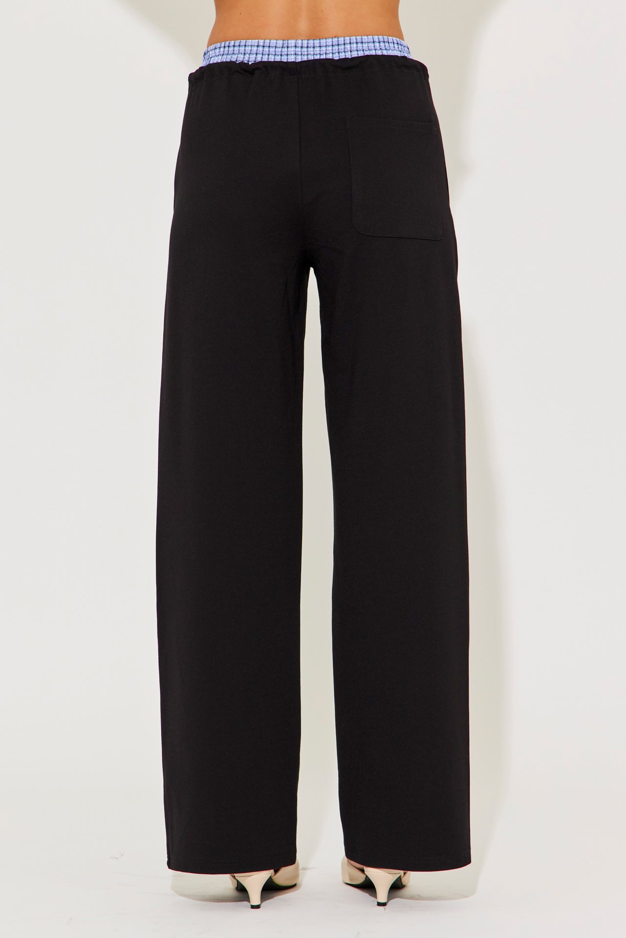 Gwen Pituck Detail Pants With Draw String