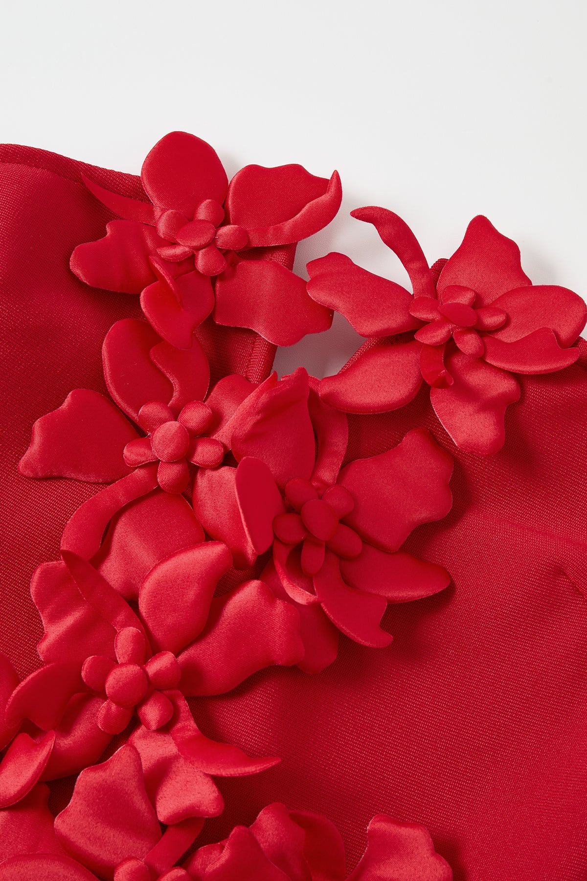 Sleeveless V-neck Bandage Dress with Flower Detail