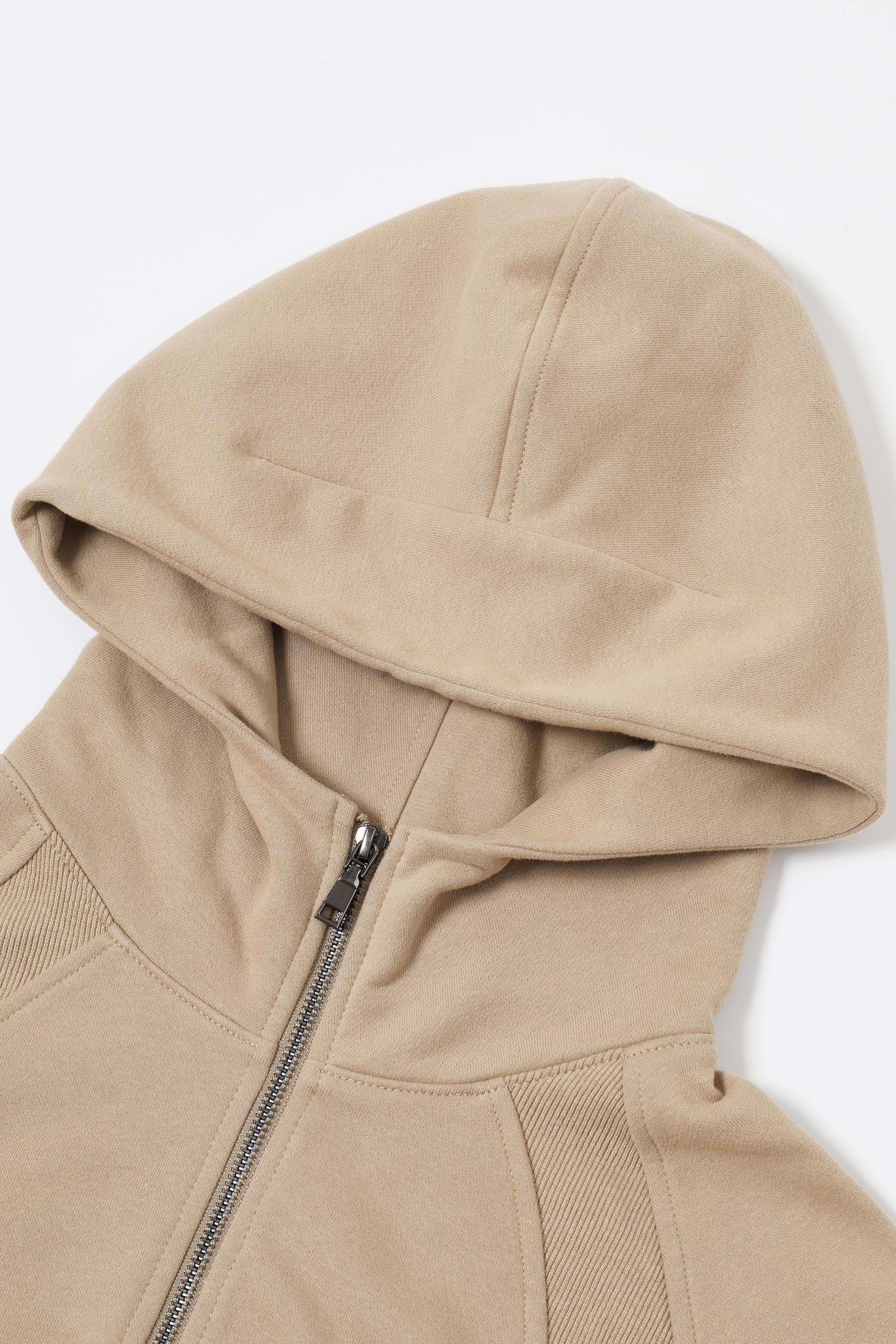 Soft Structure for Everyday Rhythm Hoodie