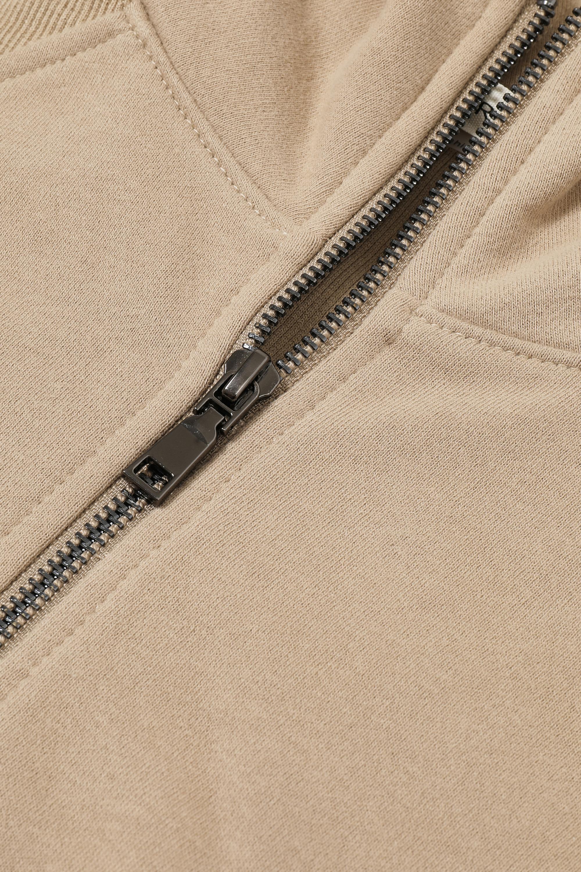 Soft Structure for Everyday Rhythm Hoodie