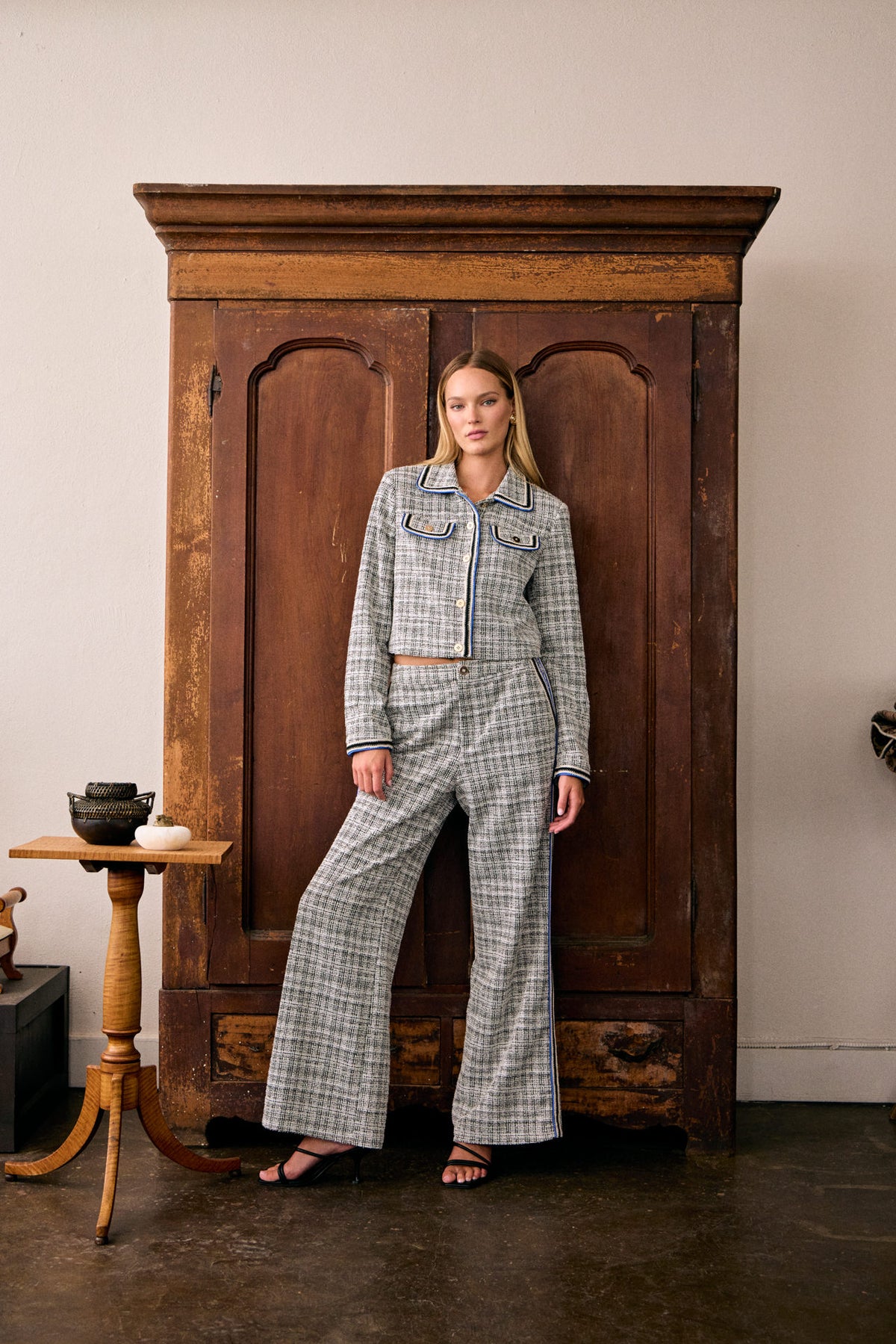 Stretchy Tweed Wide Pants