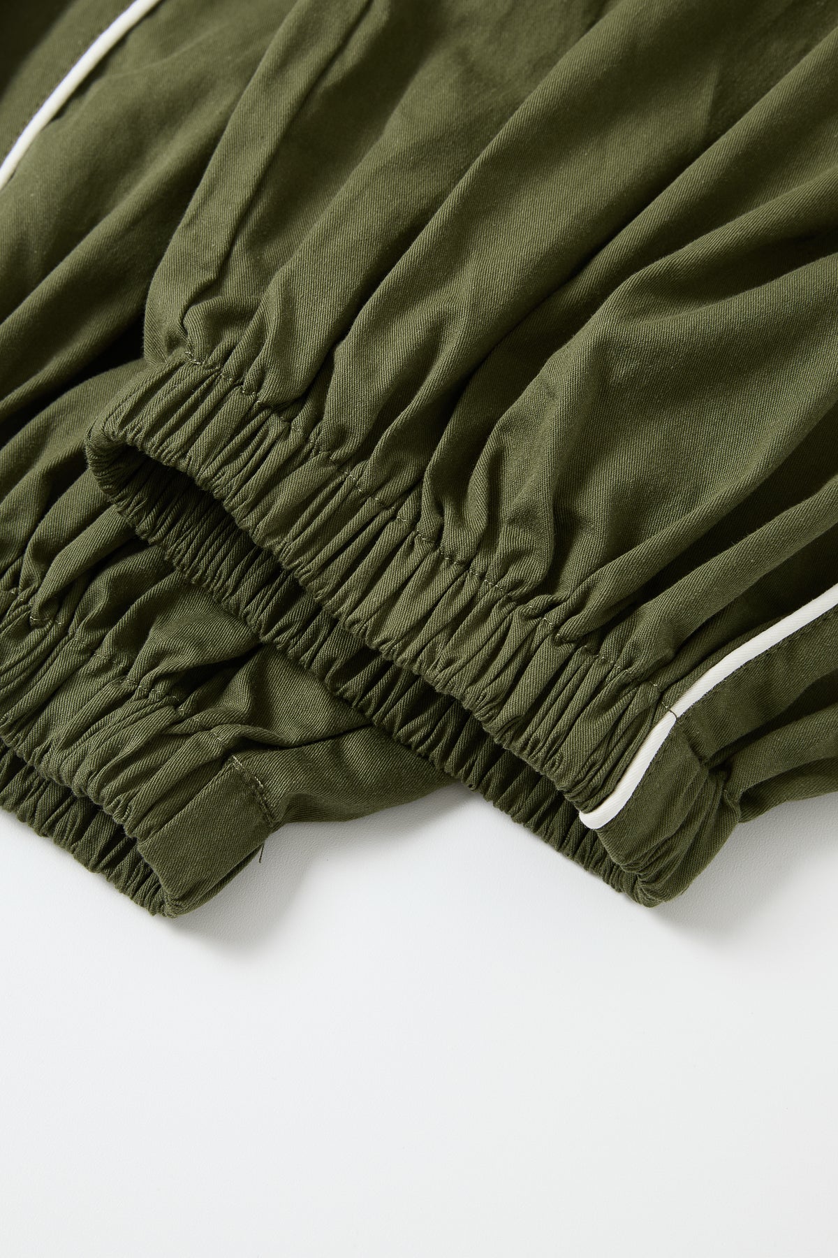 Balloon Pants with Piping Detail