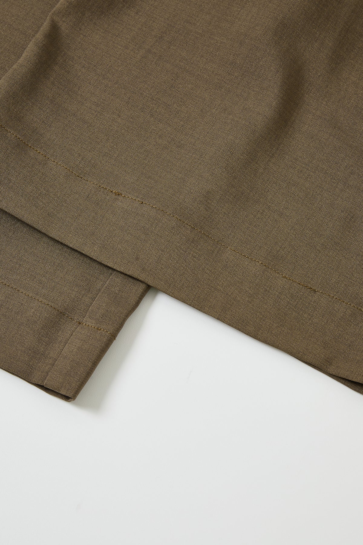 Woven Pants with Pleats
