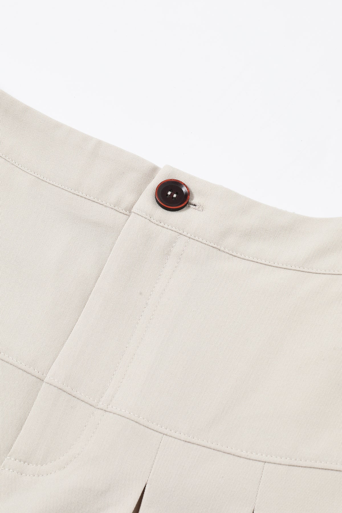 Woven Pleated Pants with Side Stripe