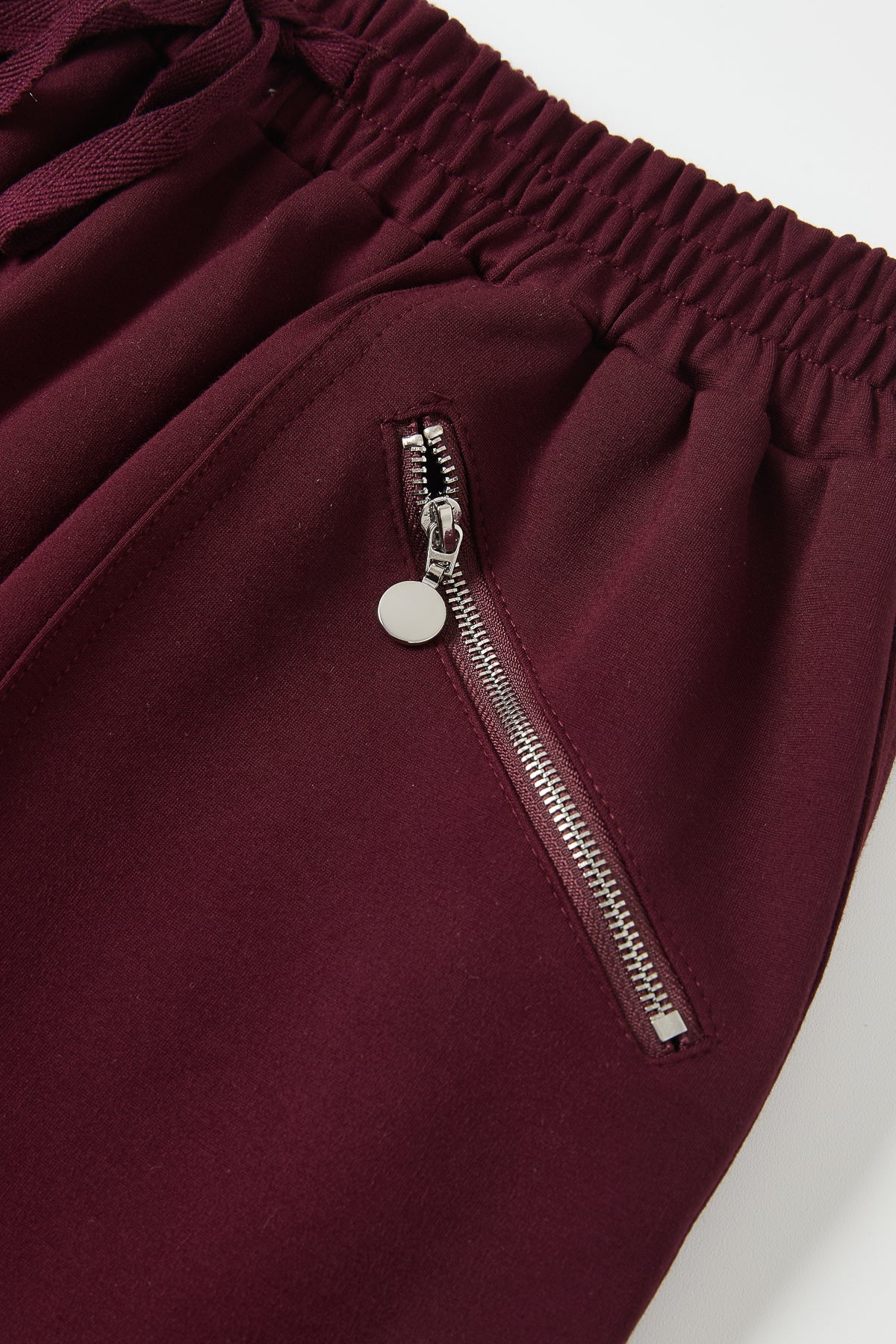 Anette Smocked Waist Balloon Sweatpants with Cargo Pockets