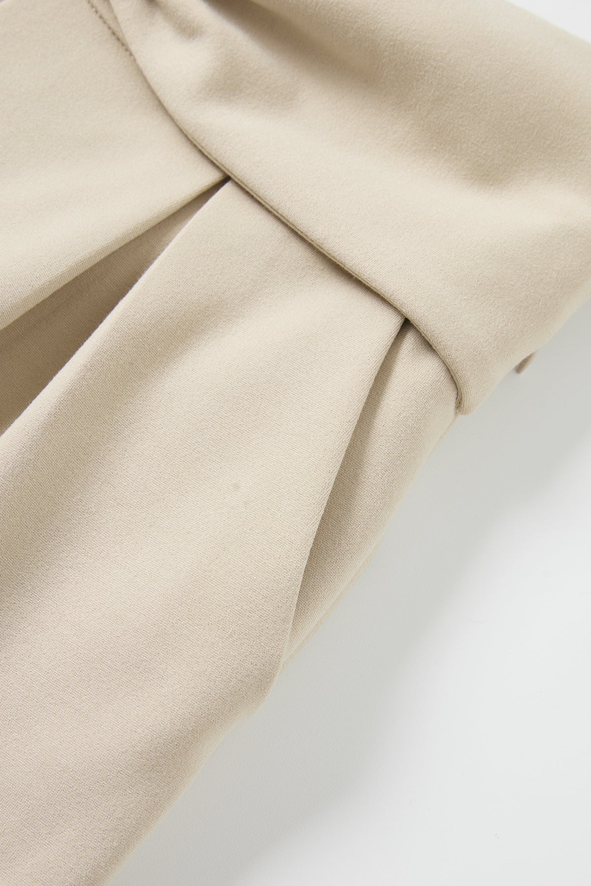 Marie Pleated Knit Pants With Bow