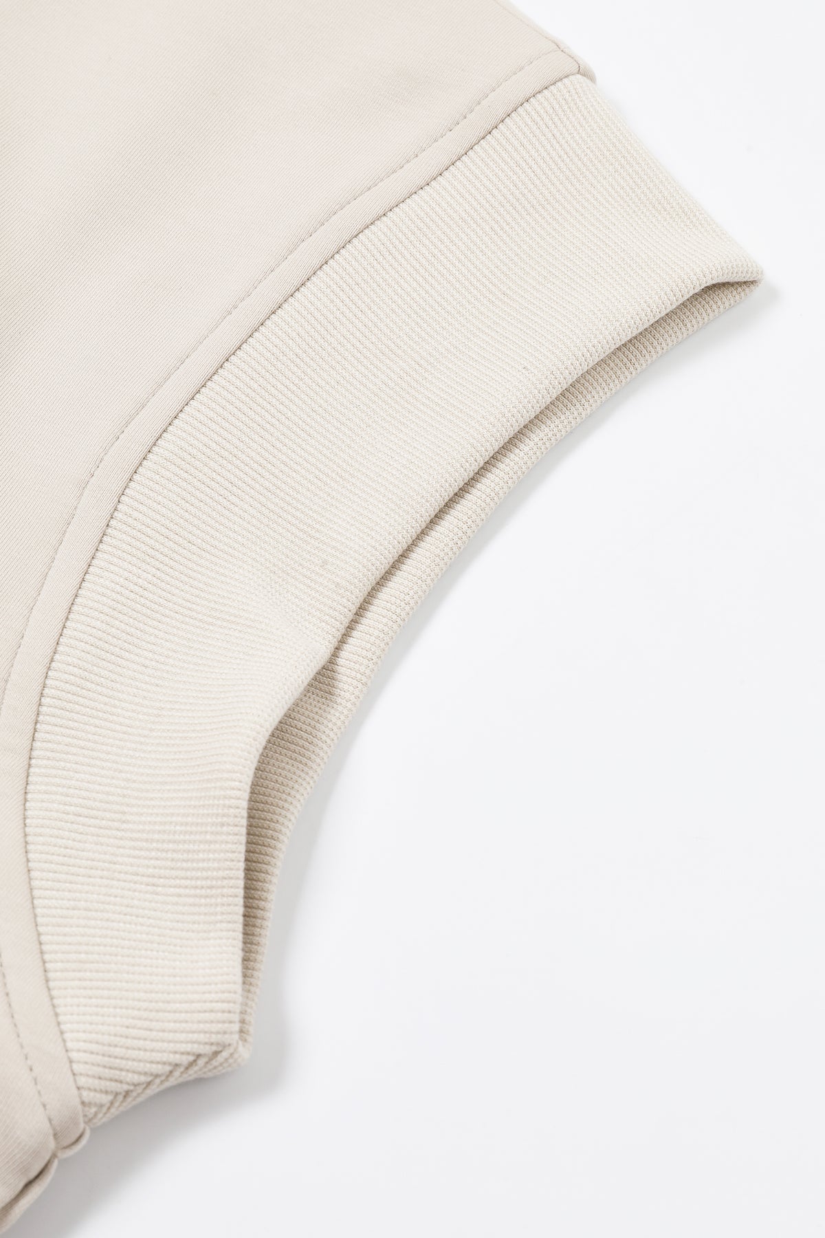 Apex Zip sleeveless Knit Top With Rib Detail