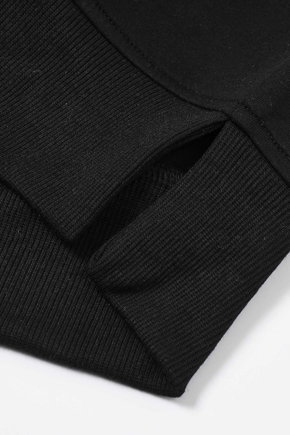 Apex Zip sleeveless Knit Top With Rib Detail