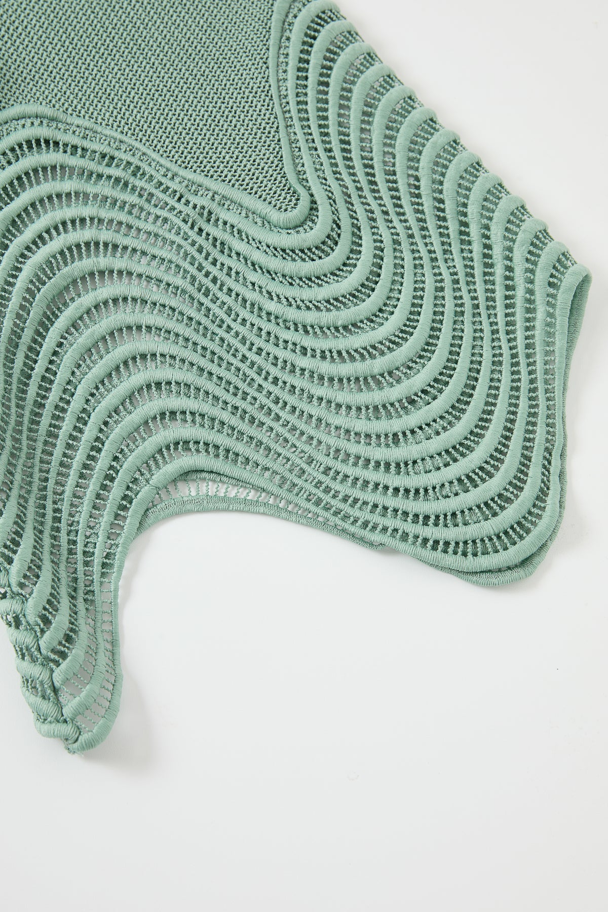 Wave Detail Knit Top
