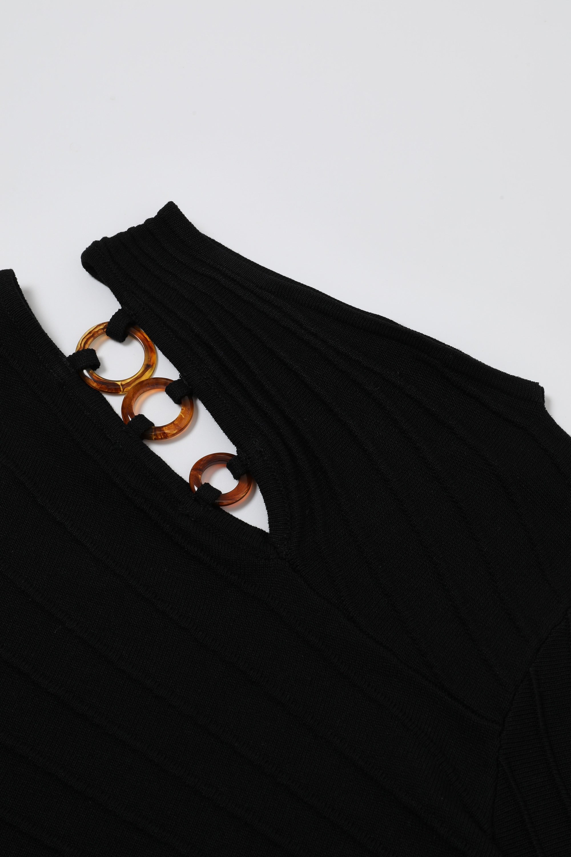 Aera Ring Long Sleeve Top