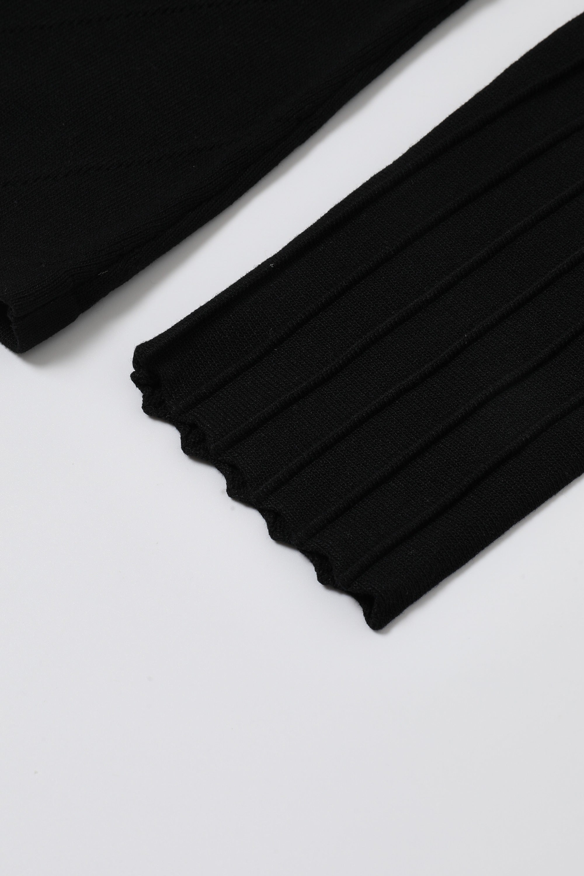 Aera Ring Long Sleeve Top