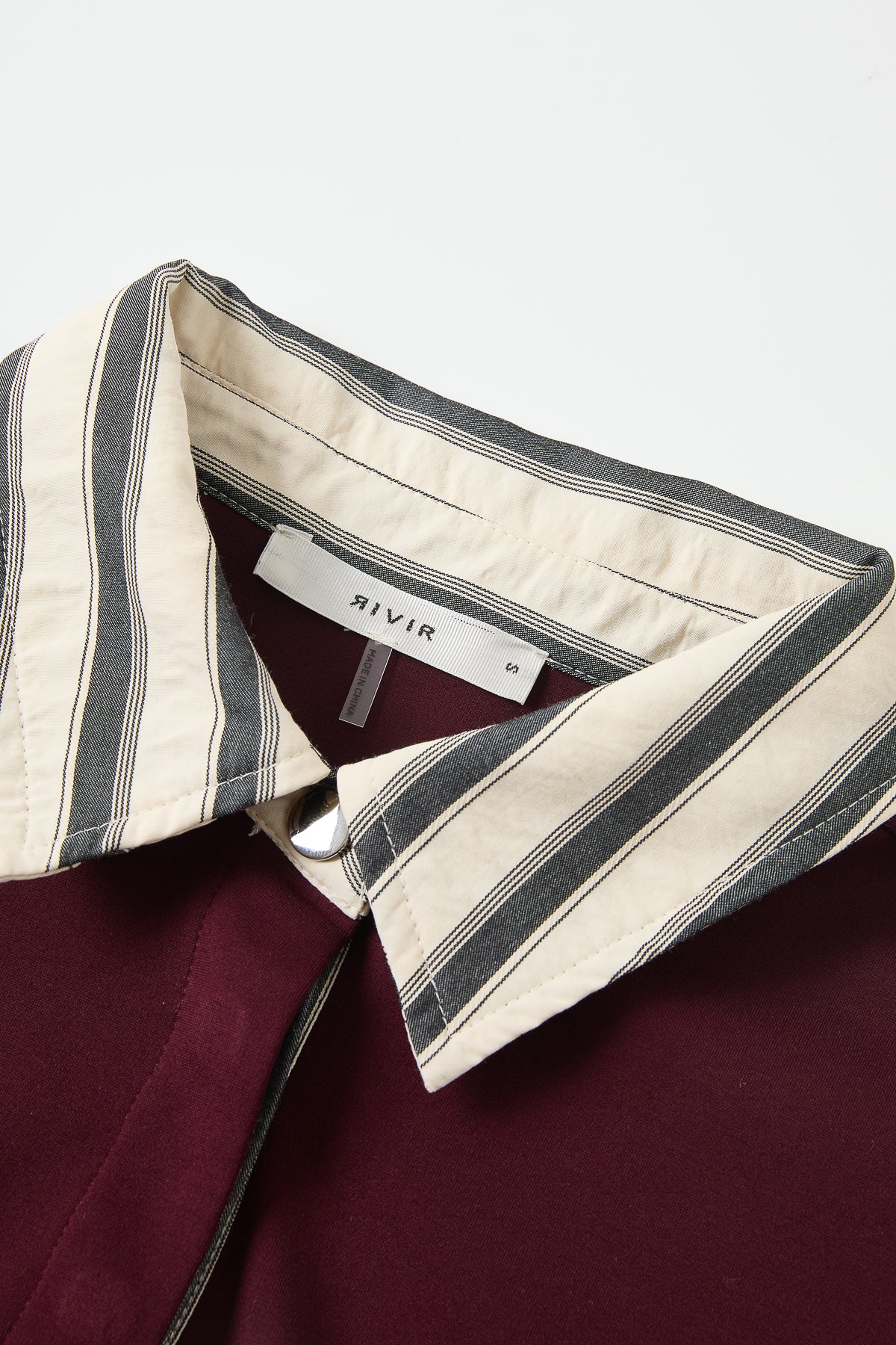 Anette Knit Collar Sweatshirt with Stripe Contrast