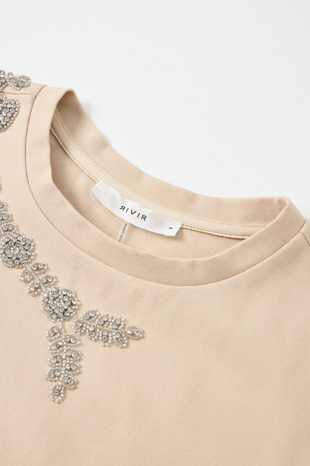 Short Sleeve T shirt With Beaded Applique