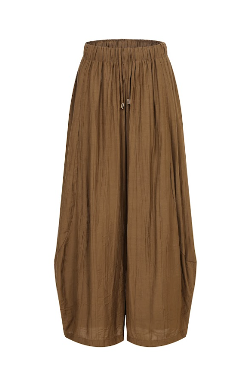 The Ember Volume Woven Crop Pants