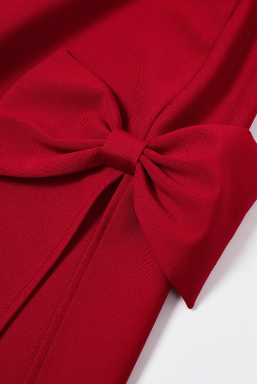 Sculpted Elegance Bow Maxi Dress