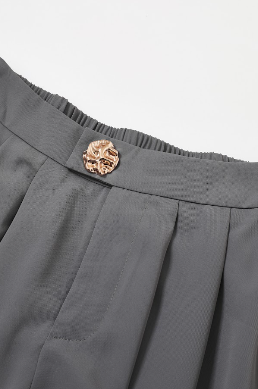 The Drape Ruched Solid Pants
